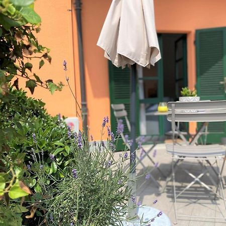 La Casa Di Ringhiera Lägenhet Alba  Exteriör bild