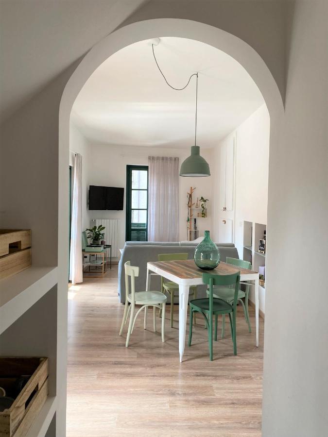 La Casa Di Ringhiera Lägenhet Alba  Exteriör bild
