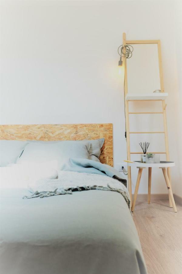 La Casa Di Ringhiera Lägenhet Alba  Exteriör bild