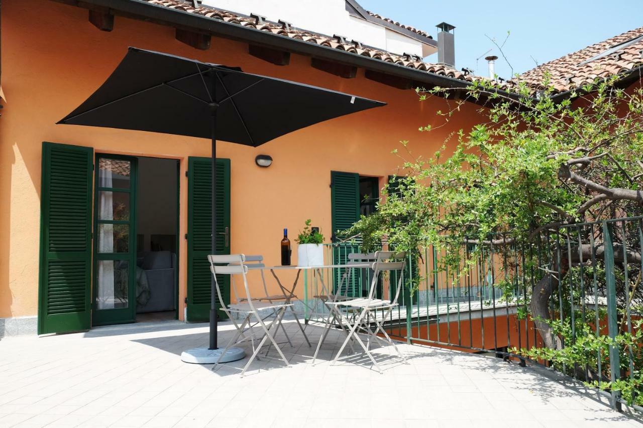 La Casa Di Ringhiera Lägenhet Alba  Exteriör bild