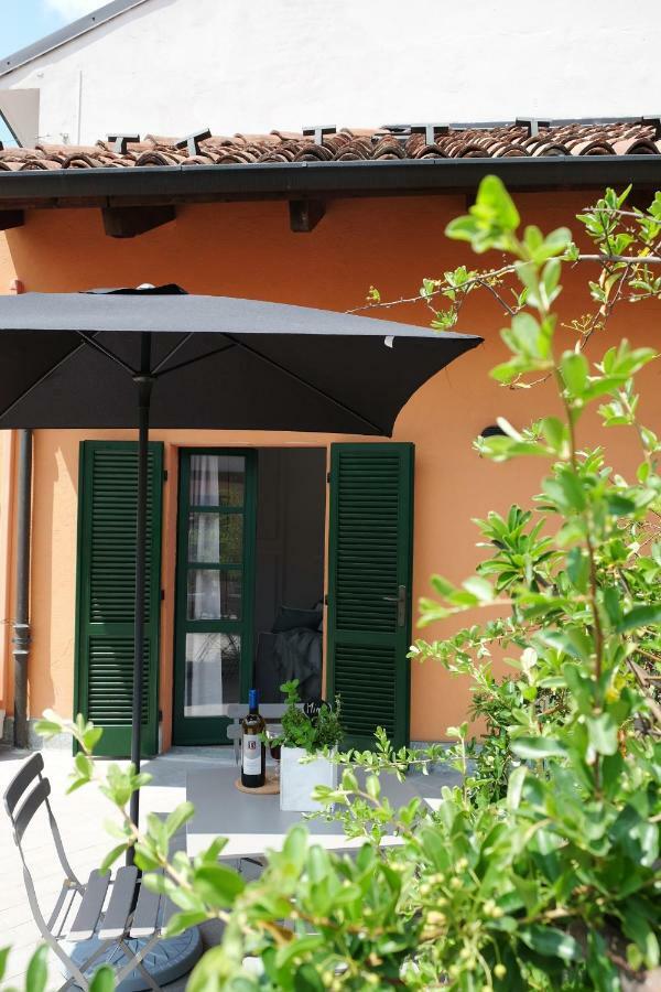 La Casa Di Ringhiera Lägenhet Alba  Exteriör bild