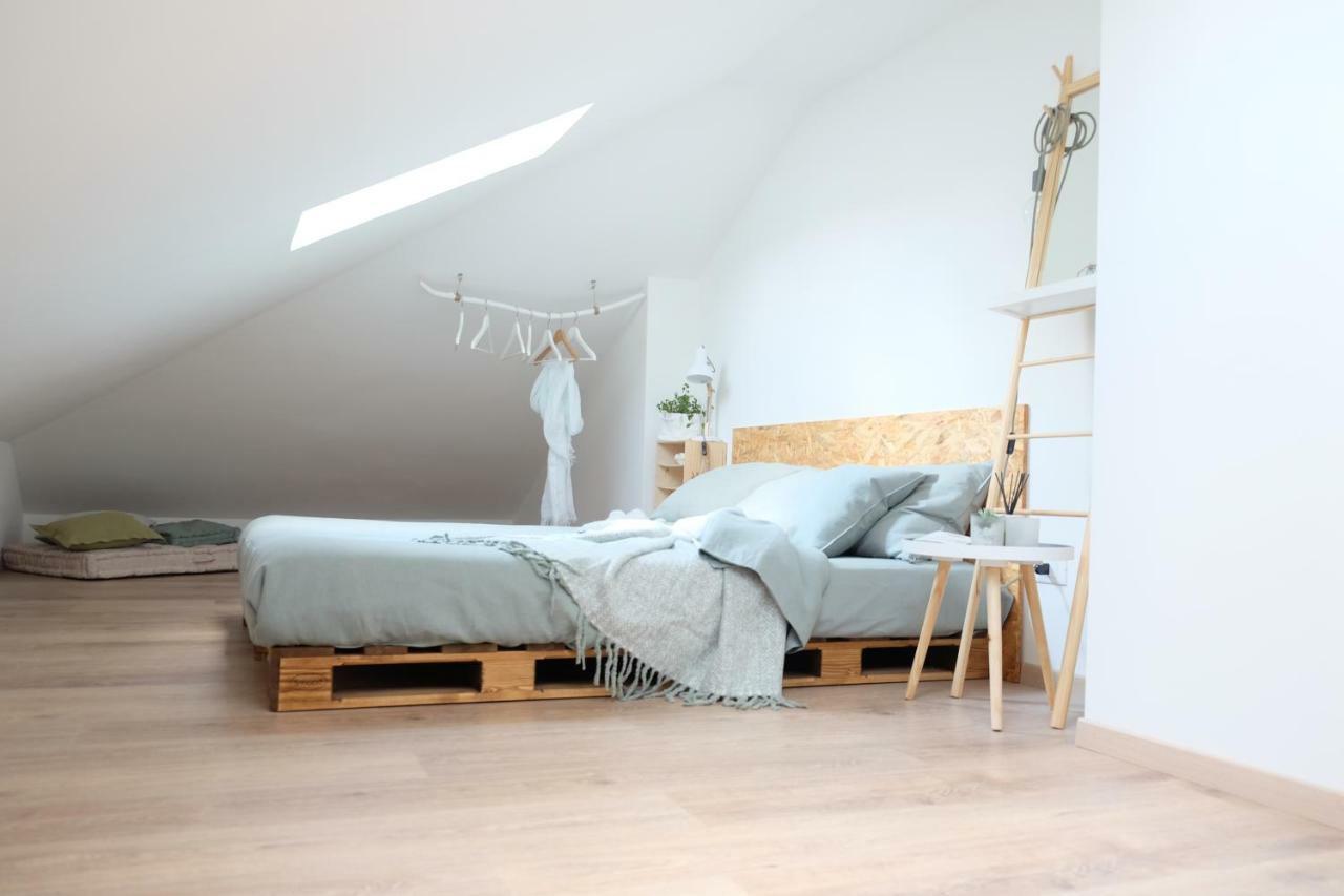 La Casa Di Ringhiera Lägenhet Alba  Exteriör bild