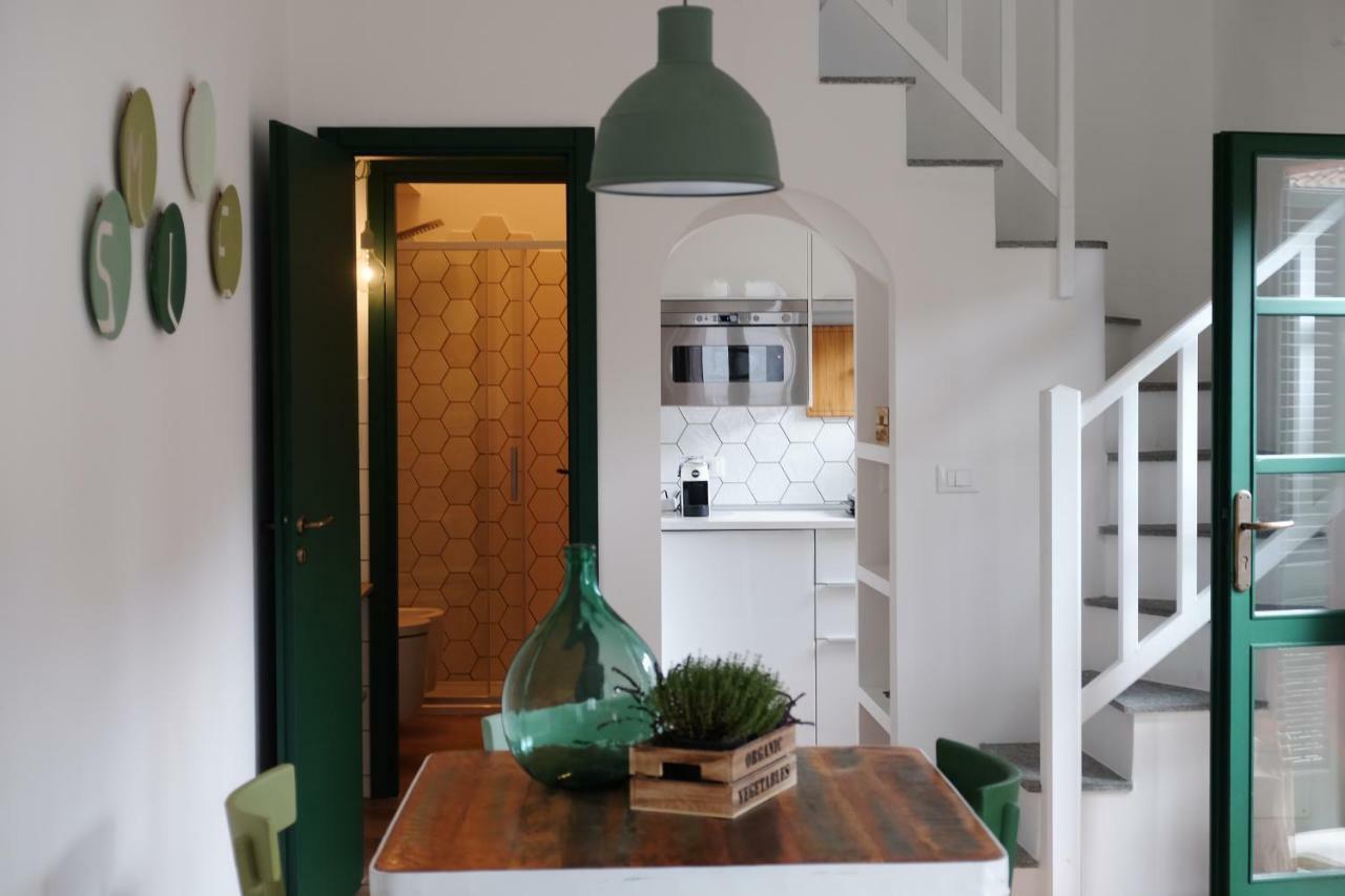 La Casa Di Ringhiera Lägenhet Alba  Exteriör bild